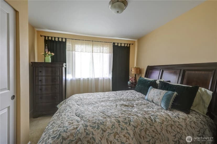 Property photo for 11023 Se 240 Street #c2, Kent photo 14