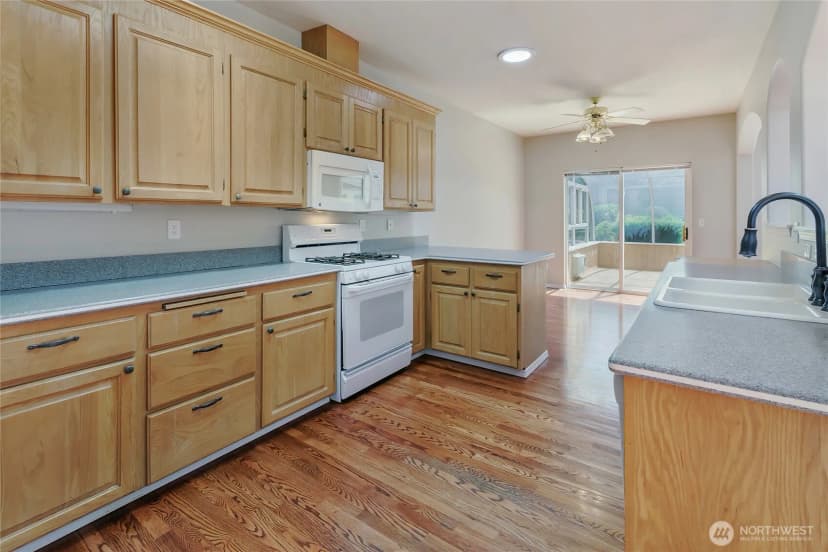 Property photo for 11512 88th Avenue E, Puyallup photo 16