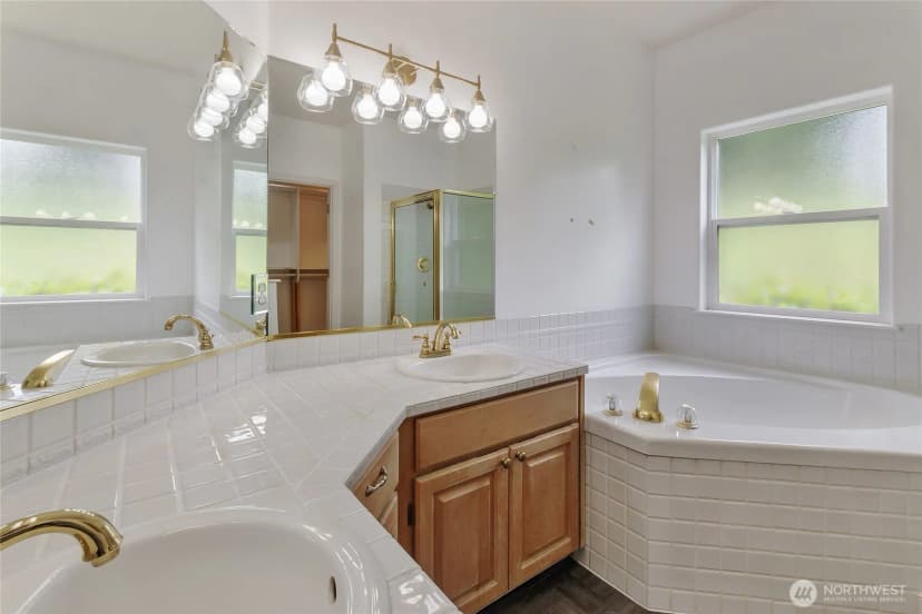 Property photo for 11512 88th Avenue E, Puyallup photo 14