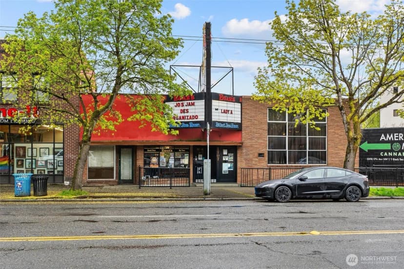 Property photo for 1707 Nw Market Street, Seattle