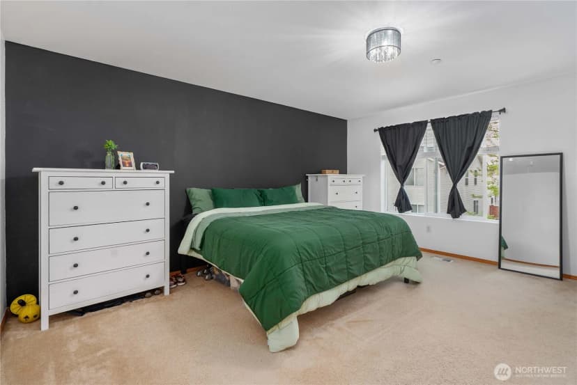 Property photo for 1926 Homan Avenue, Dupont photo 17