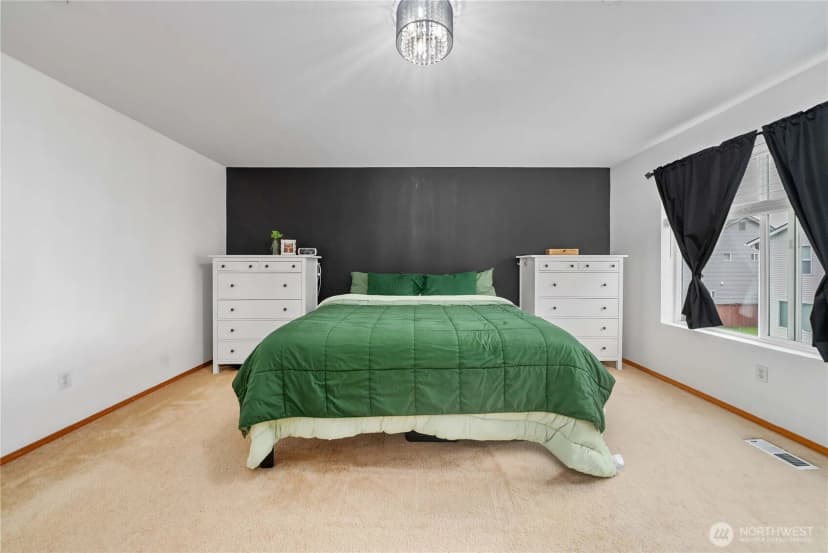 Property photo for 1926 Homan Avenue, Dupont photo 18