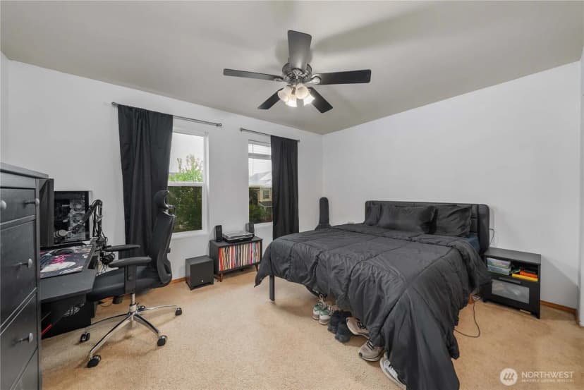 Property photo for 1926 Homan Avenue, Dupont photo 27