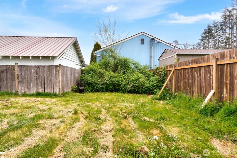 Property photo for 1133 State Street, Sedro Woolley photo 24