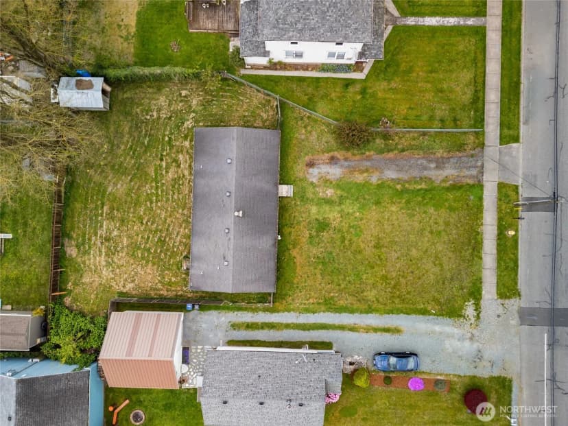 Property photo for 1133 State Street, Sedro Woolley photo 28