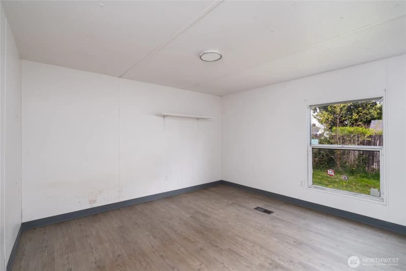 Property photo for 1133 State Street, Sedro Woolley photo 12