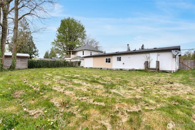 Property photo for 1133 State Street, Sedro Woolley photo 23