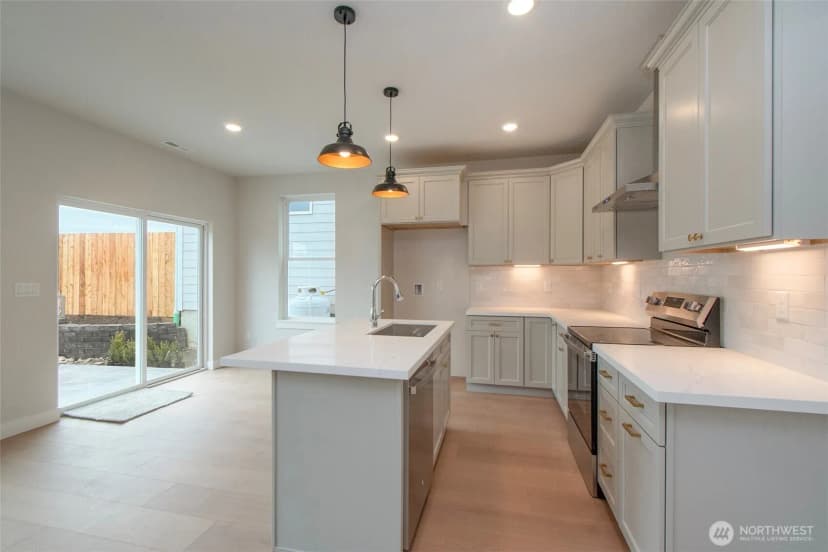 Property photo for 41 Sussex Court, Sequim photo 10