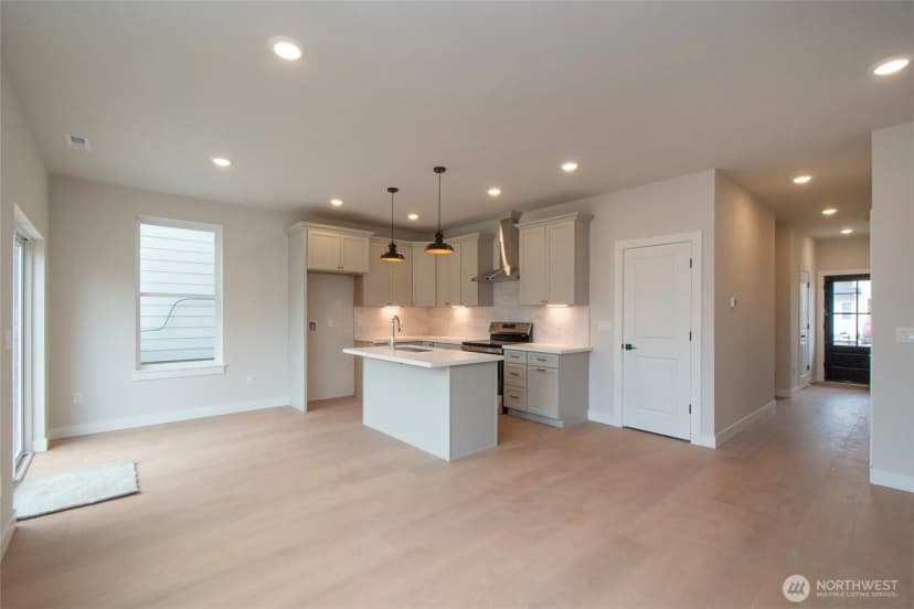 Property photo for 41 Sussex Court, Sequim photo 7