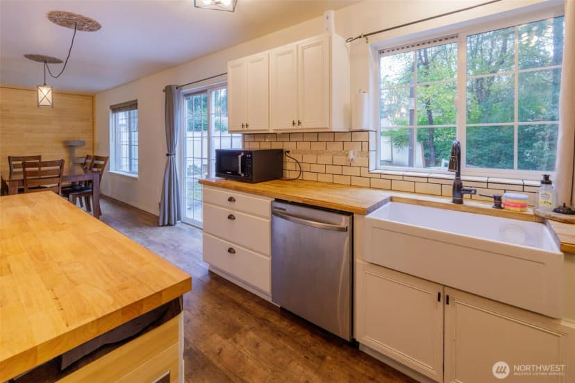 Property photo for 19617 21st Street Ct Sw, Lakebay photo 8