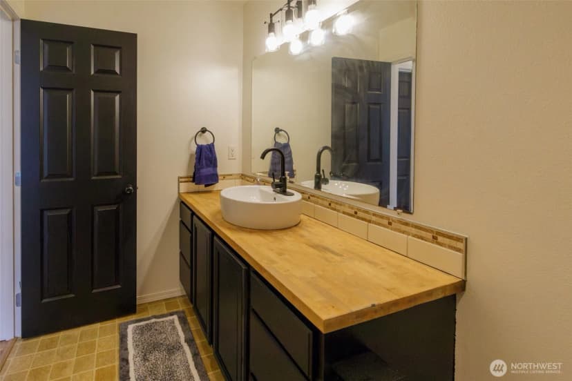 Property photo for 19617 21st Street Ct Sw, Lakebay photo 22