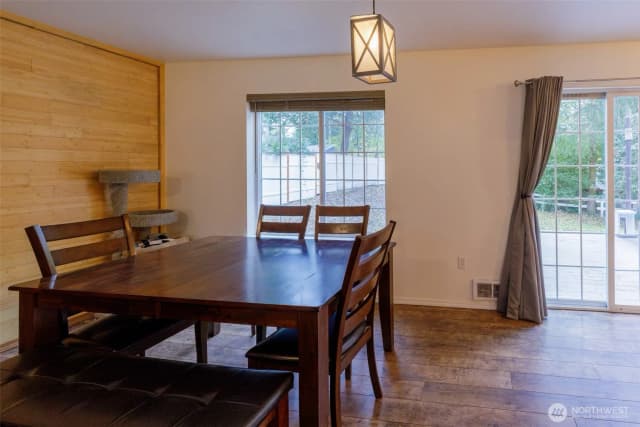 Property photo for 19617 21st Street Ct Sw, Lakebay photo 5