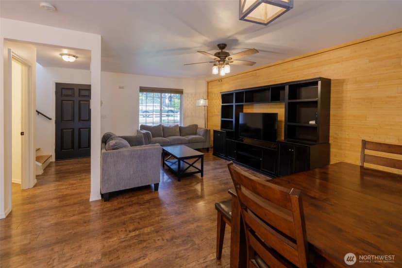 Property photo for 19617 21st Street Ct Sw, Lakebay photo 4