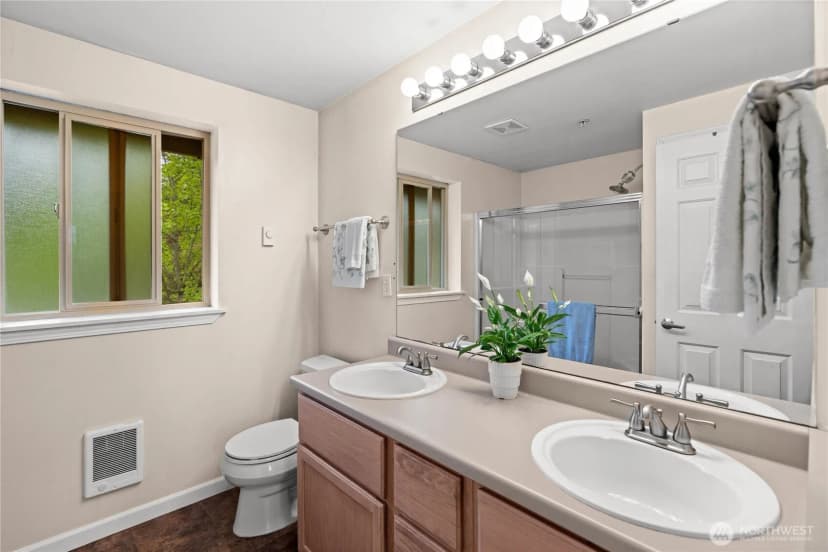 Property photo for 4701 Nw Walgren Drive #a201, Silverdale photo 30