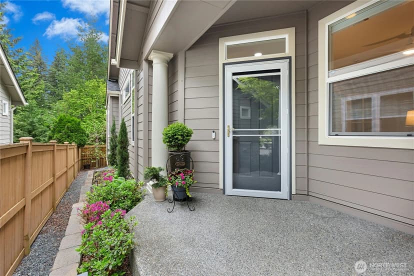 Property photo for 22920 Ne 132nd Place, Redmond photo 2