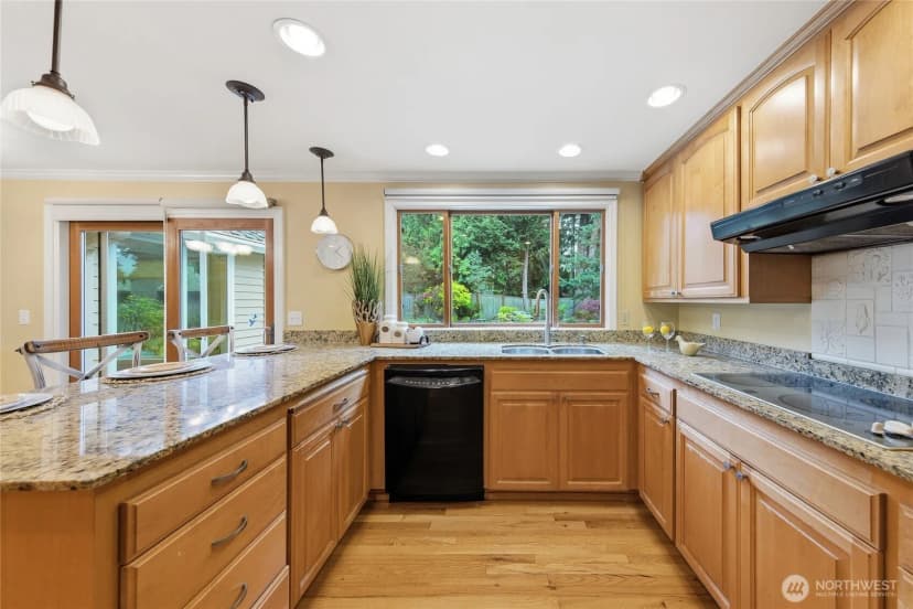 Property photo for 3630 204th Place Ne, Sammamish photo 13