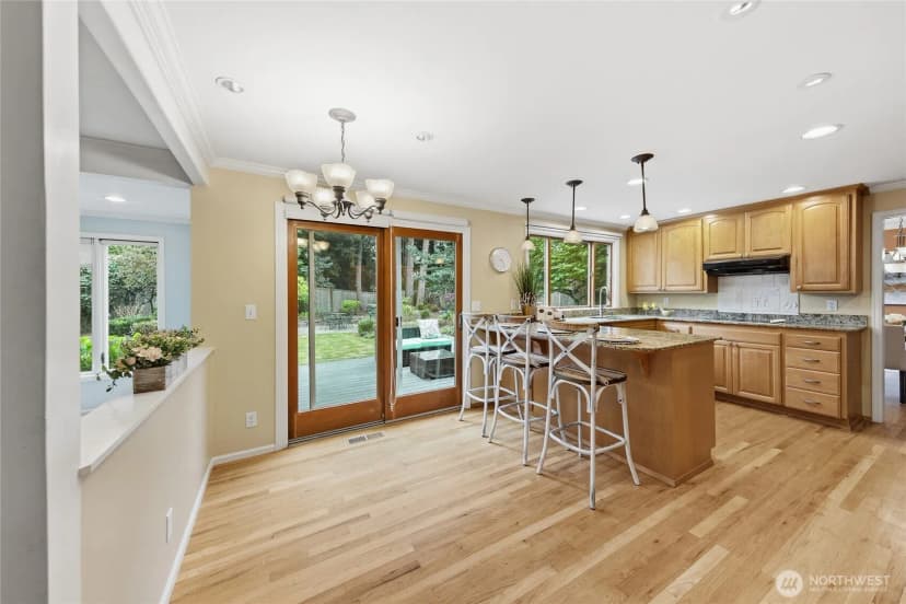 Property photo for 3630 204th Place Ne, Sammamish photo 14