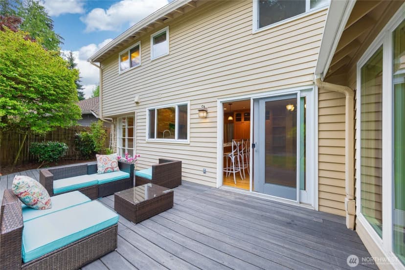 Property photo for 3630 204th Place Ne, Sammamish photo 6
