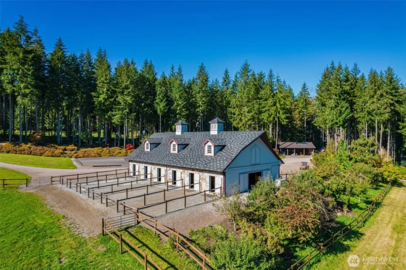 Property photo for 12907 Moss Creek Lane Ne, Carnation photo 32