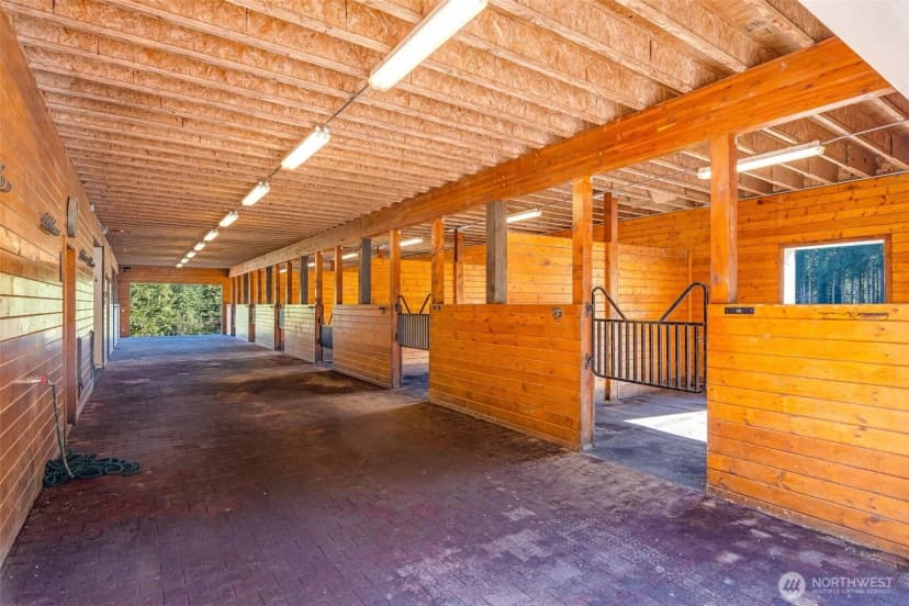 Property photo for 12907 Moss Creek Lane Ne, Carnation photo 34