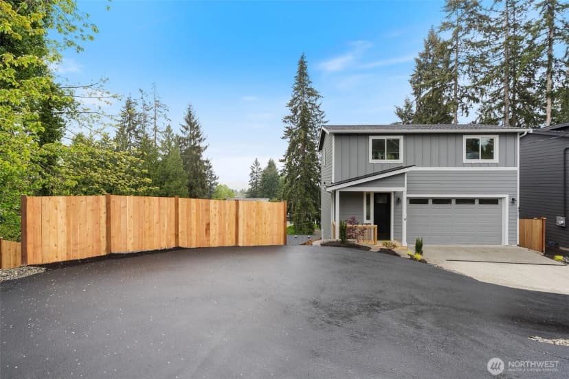 Property photo for 4405 Federal Avenue, Everett photo 2