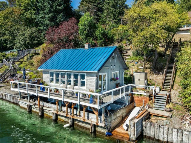 Property photo for 13037 Sw Bachelor Road, Vashon