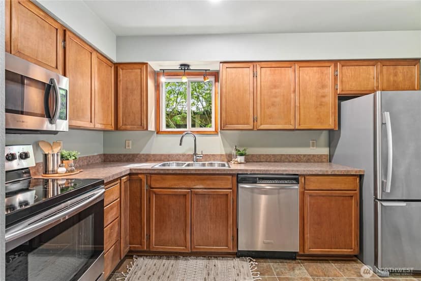 Property photo for 2716 Elm Street, Bellingham photo 13