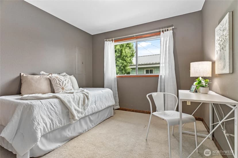 Property photo for 2716 Elm Street, Bellingham photo 19