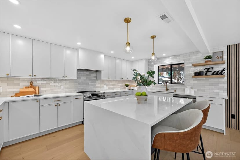 Property photo for 111 Point Fosdick Circle Nw, Gig Harbor photo 15