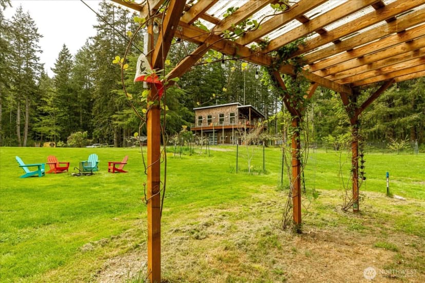 Property photo for 5287 Maxwelton Road, Langley photo 29