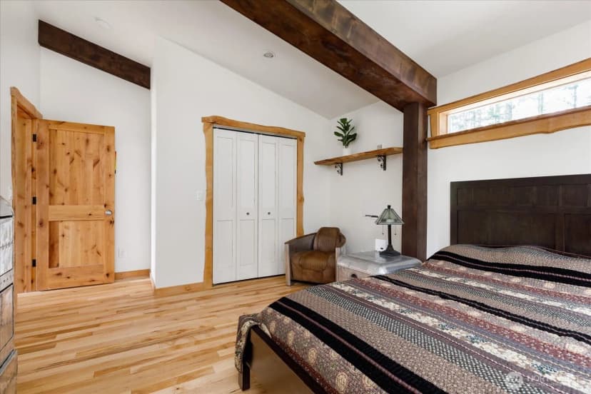 Property photo for 5287 Maxwelton Road, Langley photo 15