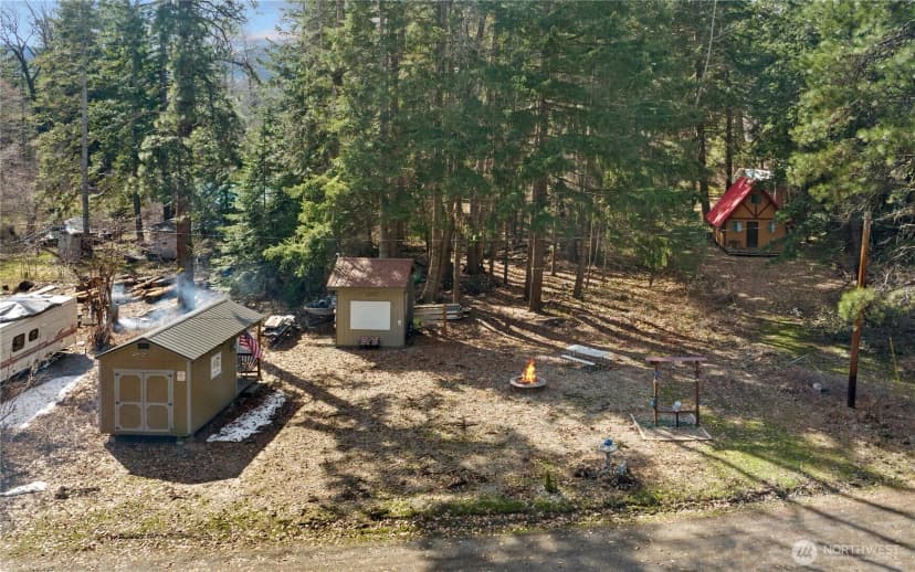 Property photo for 71 Night Hawk Lane, Cle Elum photo 2