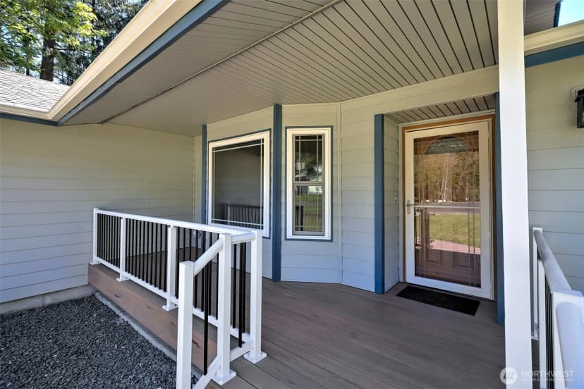 Property photo for 8219 Ethan Lane Sw, Olympia photo 4