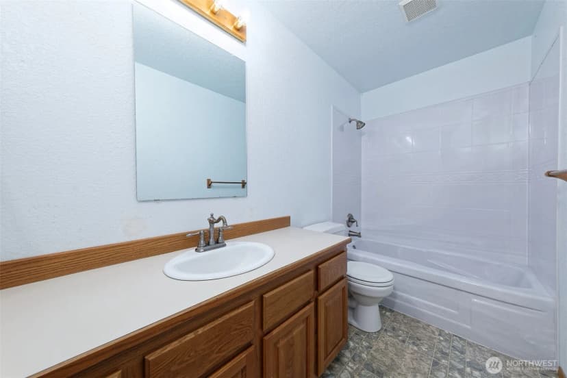 Property photo for 8219 Ethan Lane Sw, Olympia photo 21