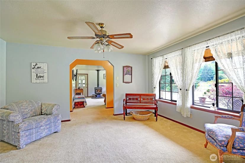 Property photo for 30520 379th Avenue Ne, Arlington photo 10