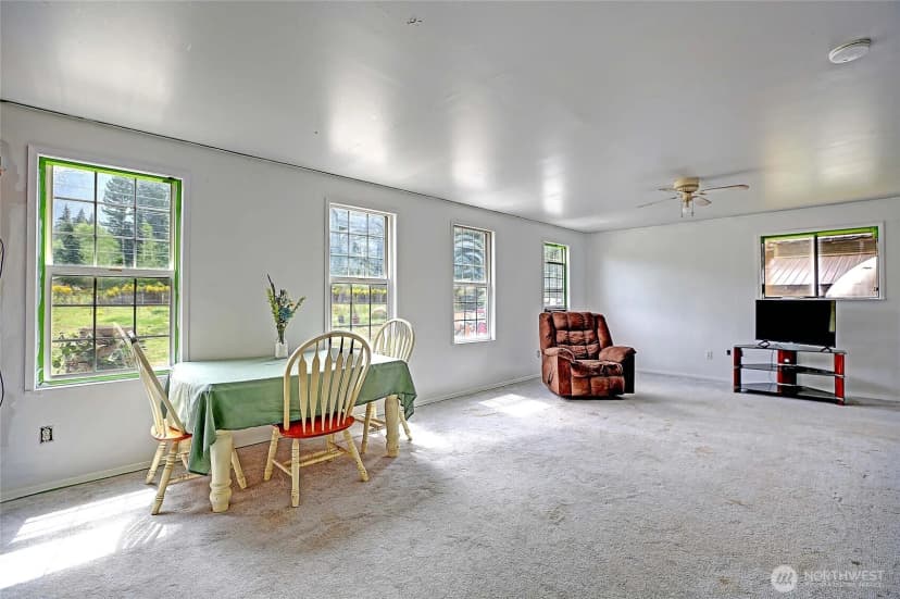 Property photo for 30520 379th Avenue Ne, Arlington photo 19