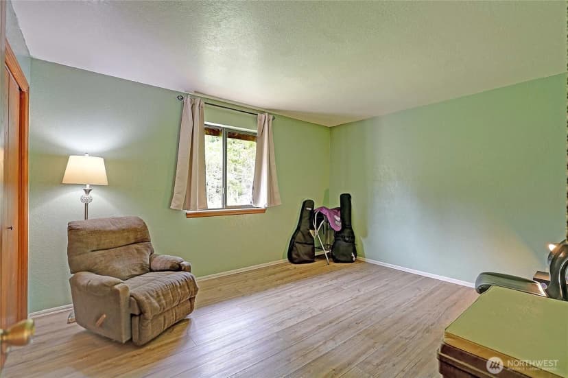 Property photo for 30520 379th Avenue Ne, Arlington photo 13