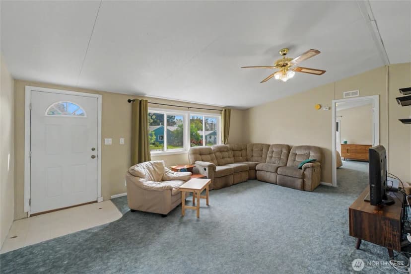 Property photo for 316 S Columbia Avenue, Waterville photo 15