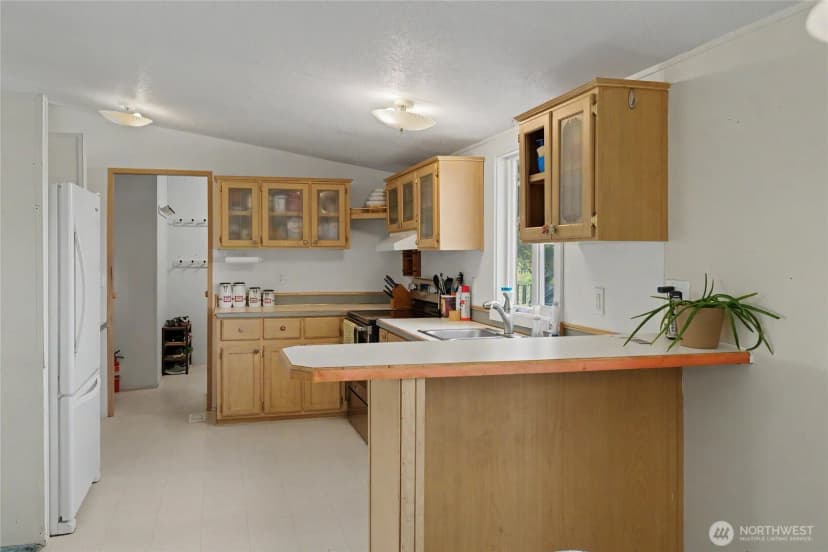 Property photo for 316 S Columbia Avenue, Waterville photo 17
