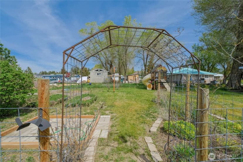 Property photo for 316 S Columbia Avenue, Waterville photo 8