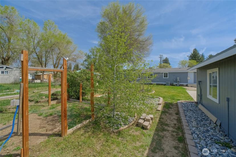 Property photo for 316 S Columbia Avenue, Waterville photo 9