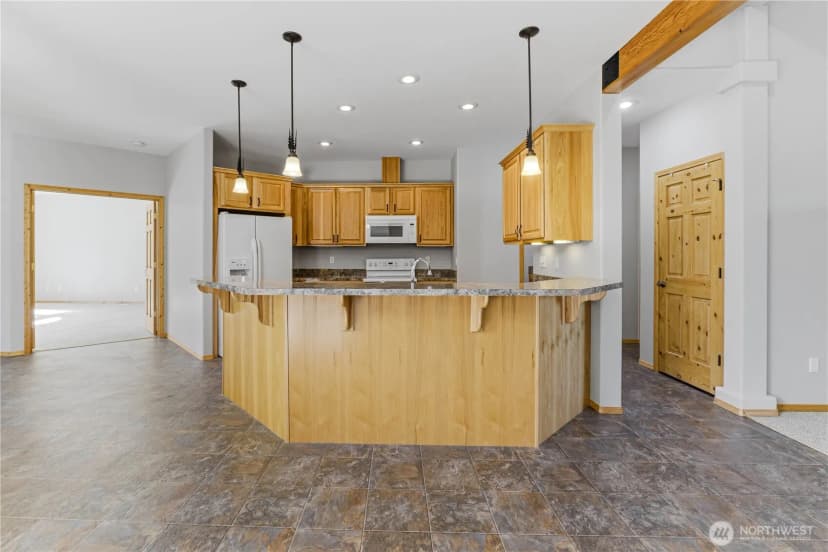 Property photo for 308 Kray Ike Court, Wenatchee photo 13