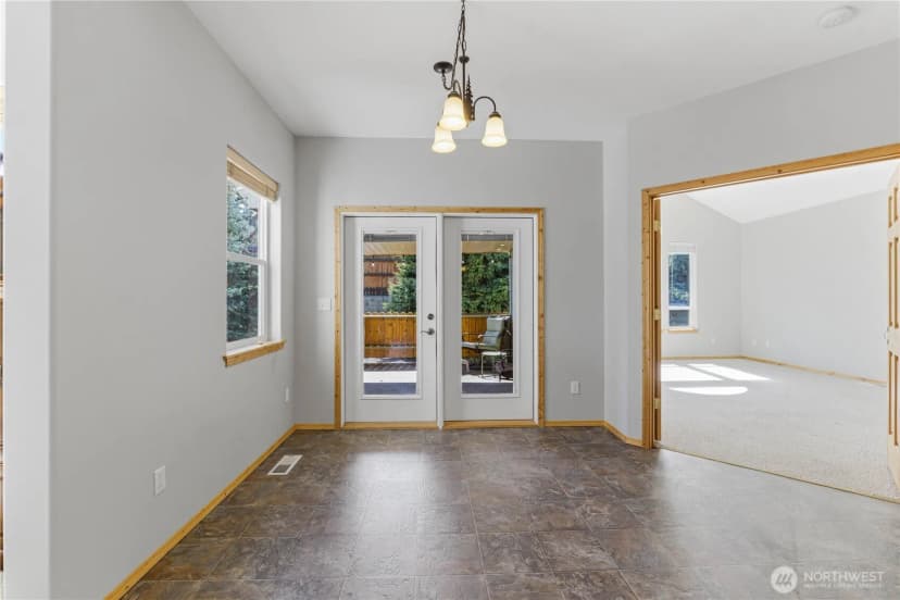 Property photo for 308 Kray Ike Court, Wenatchee photo 17
