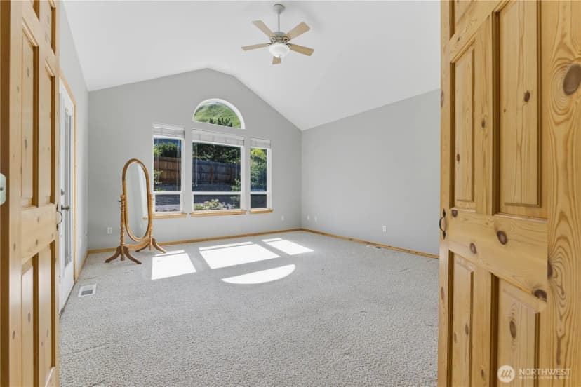 Property photo for 308 Kray Ike Court, Wenatchee photo 18