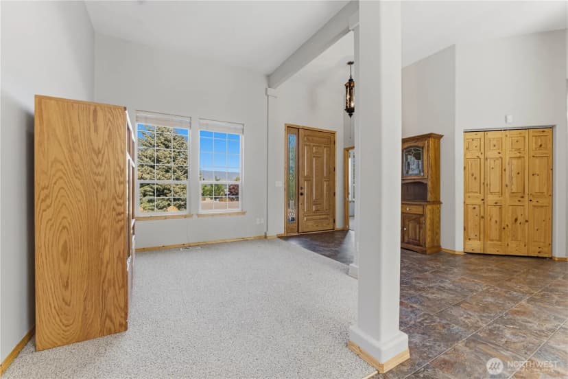 Property photo for 308 Kray Ike Court, Wenatchee photo 12
