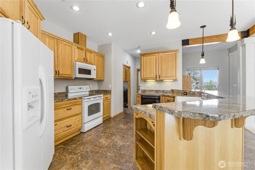 Property photo for 308 Kray Ike Court, Wenatchee photo 14