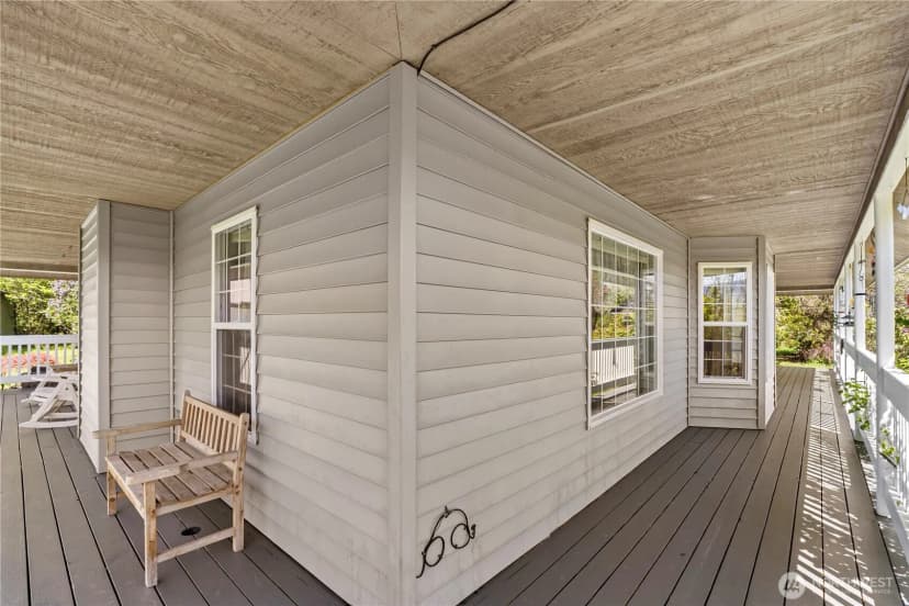 Property photo for 103 W Little Island Road, Cathlamet photo 38
