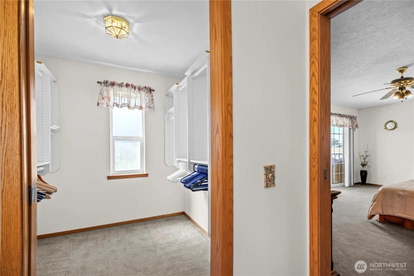 Property photo for 103 W Little Island Road, Cathlamet photo 19