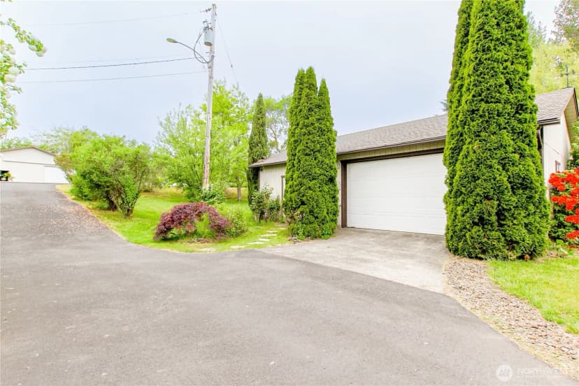 Property photo for 103 W Little Island Road, Cathlamet photo 29