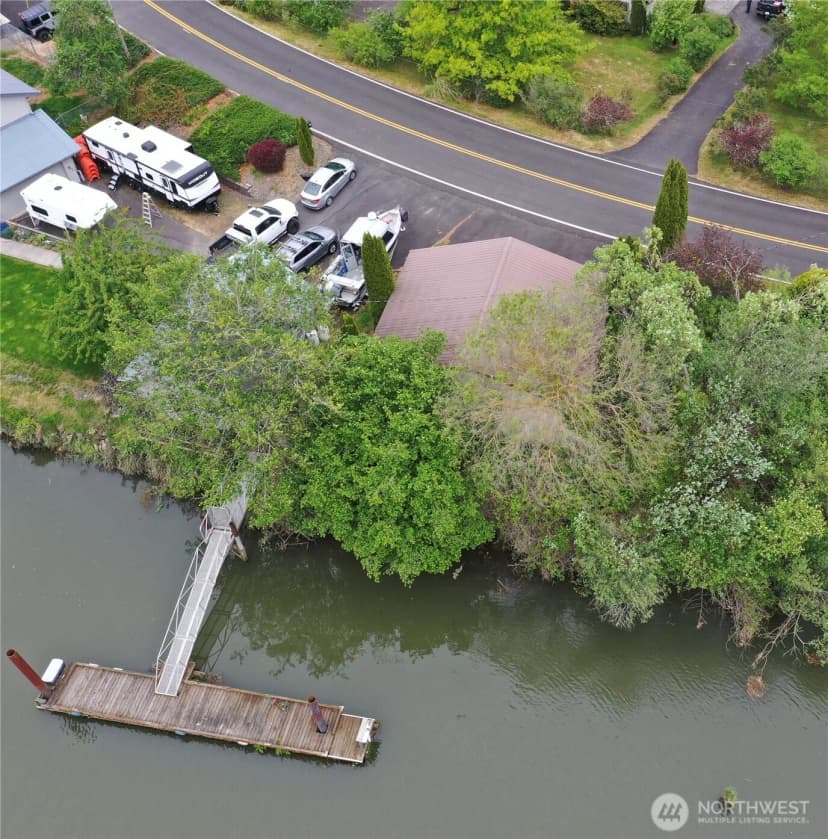 Property photo for 103 W Little Island Road, Cathlamet photo 33